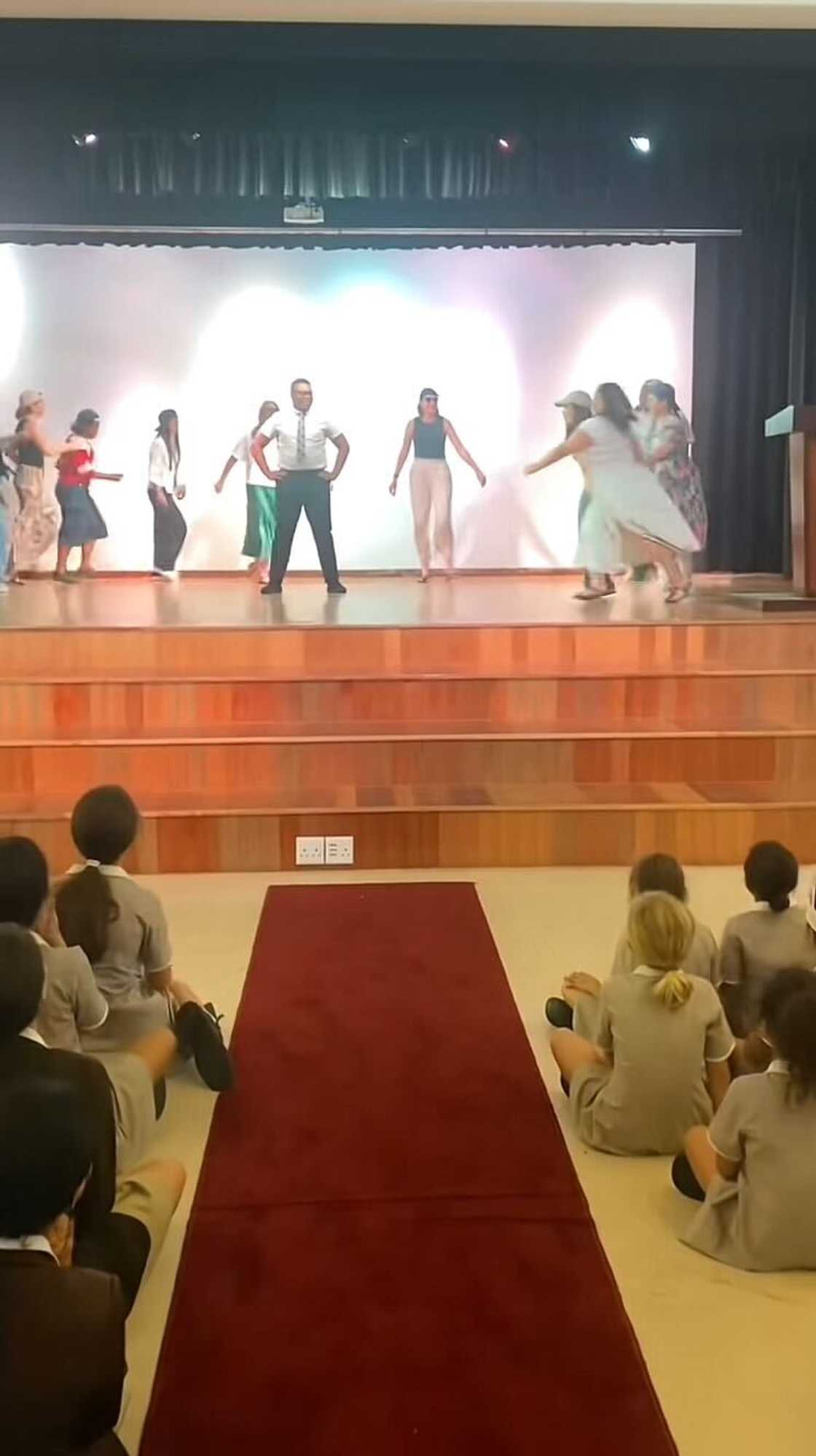A performance by the teachers at Wynberg Girls had their learners completely wowed. A performance by the teachers at Wynberg Girls had their learners completely wowed.