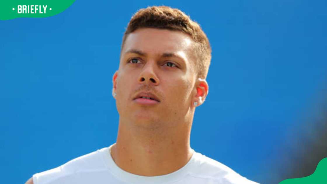 Corey Bojorquez during a game against the Miami Dolphins Corey Bojorquez during a game against the Miami Dolphins