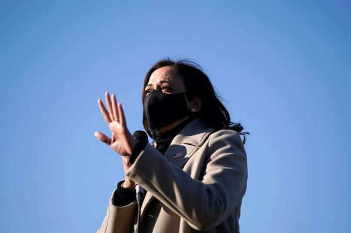 Kamala Harris twitter Kamala Harris twitter
