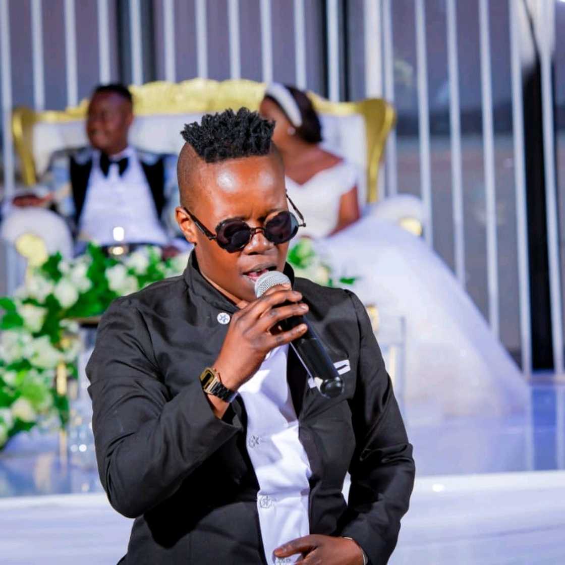 Social media users called for record companies to help a lady record her song for Cwecwe Social media users called for record companies to help a lady record her song for Cwecwe