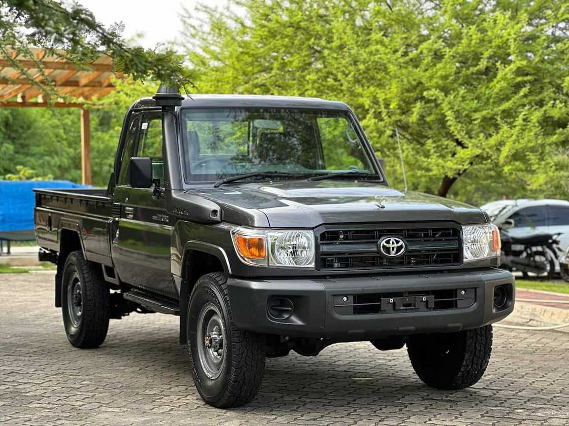 A parked Land Cruiser A parked Land Cruiser