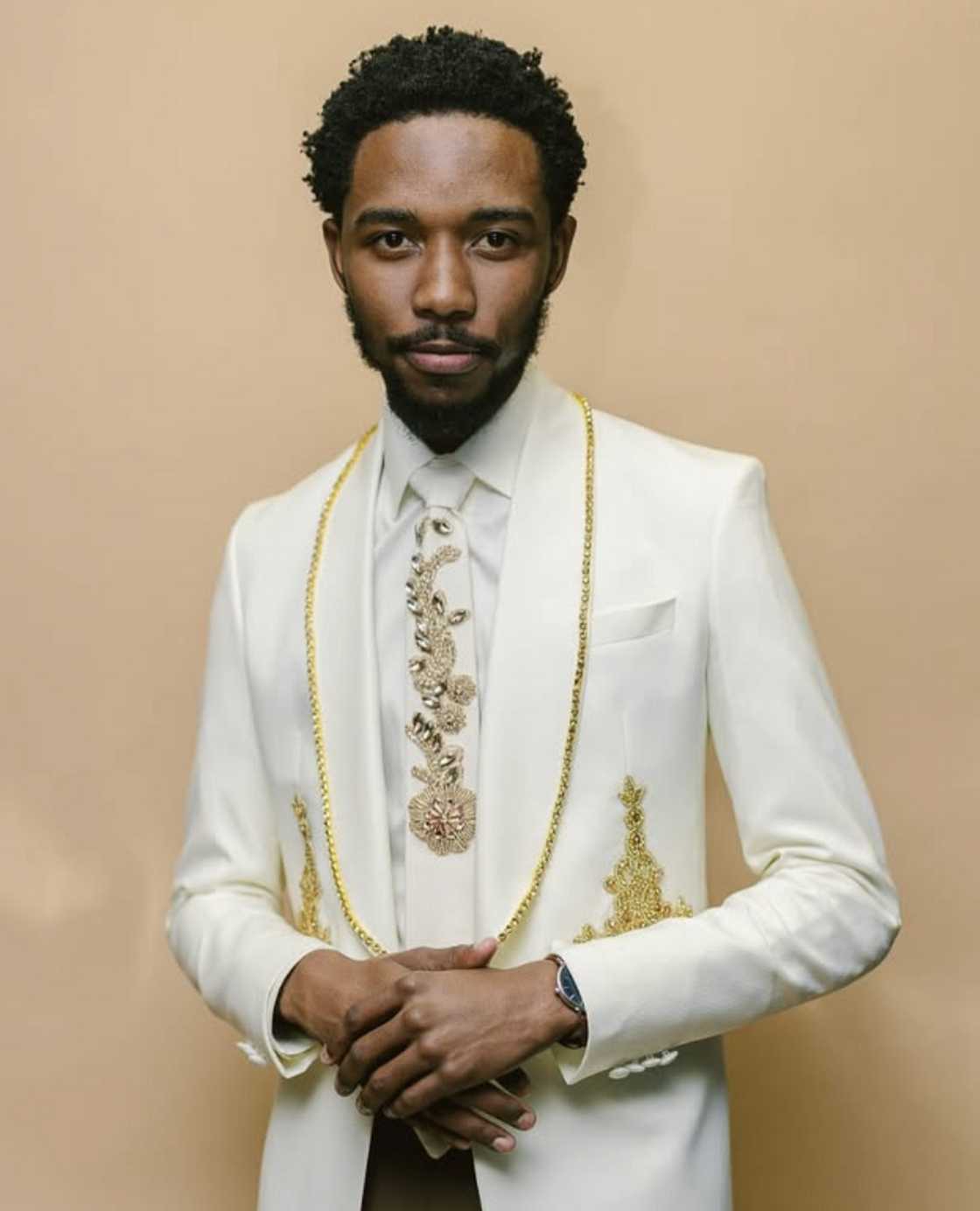 Sweet Guluva and his mom posed for a photo together Sweet Guluva and his mom posed for a photo together