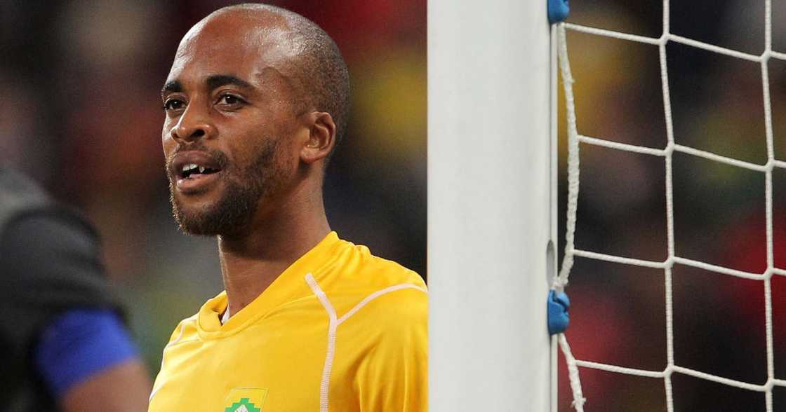 Oupa Manyisa, GladAfrica Championship, Platinum City Rovers, finances