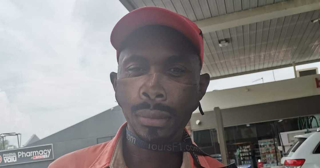 Mzansi in hysterics over petrol attendants perfect face mask Mzansi in hysterics over petrol attendants perfect face mask