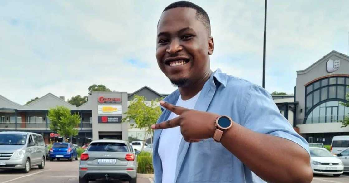 Brandon Dhludhlu is no longer signed to Kalawa Jazmee Brandon Dhludhlu is no longer signed to Kalawa Jazmee