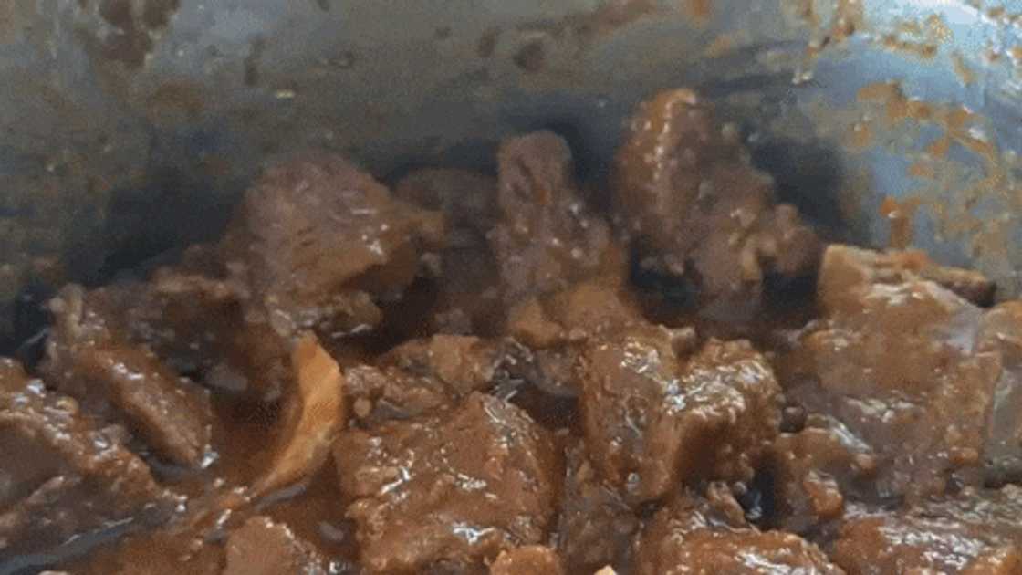 Serving beef stew Serving beef stew