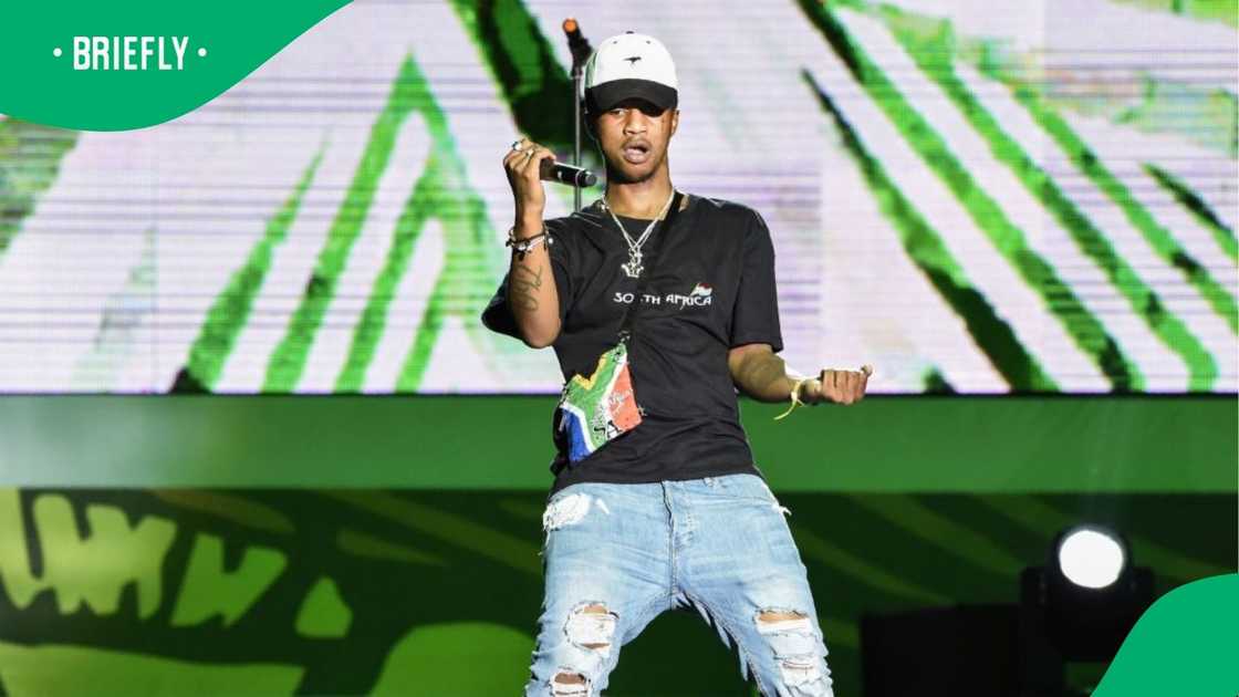Emtee in a cheating scandal Emtee in a cheating scandal