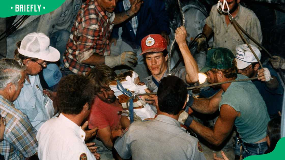 Baby Jessica McClure's heroic rescue Baby Jessica McClure's heroic rescue