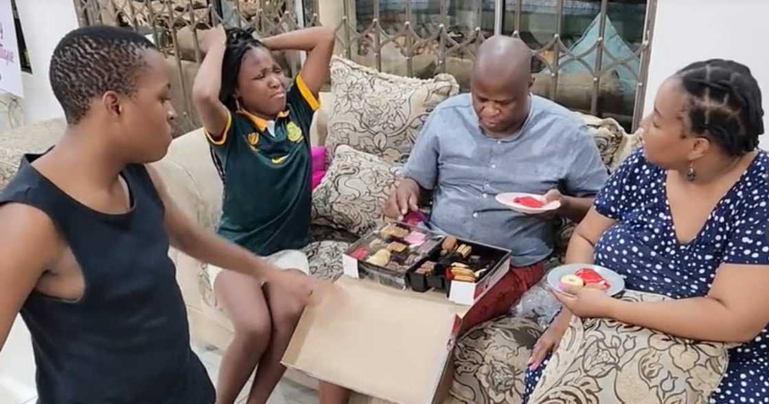 Mzansi family had people howling with laughter over their Bakers Choice Assorted biscuits tax situation Mzansi family had people howling with laughter over their Bakers Choice Assorted biscuits tax situation