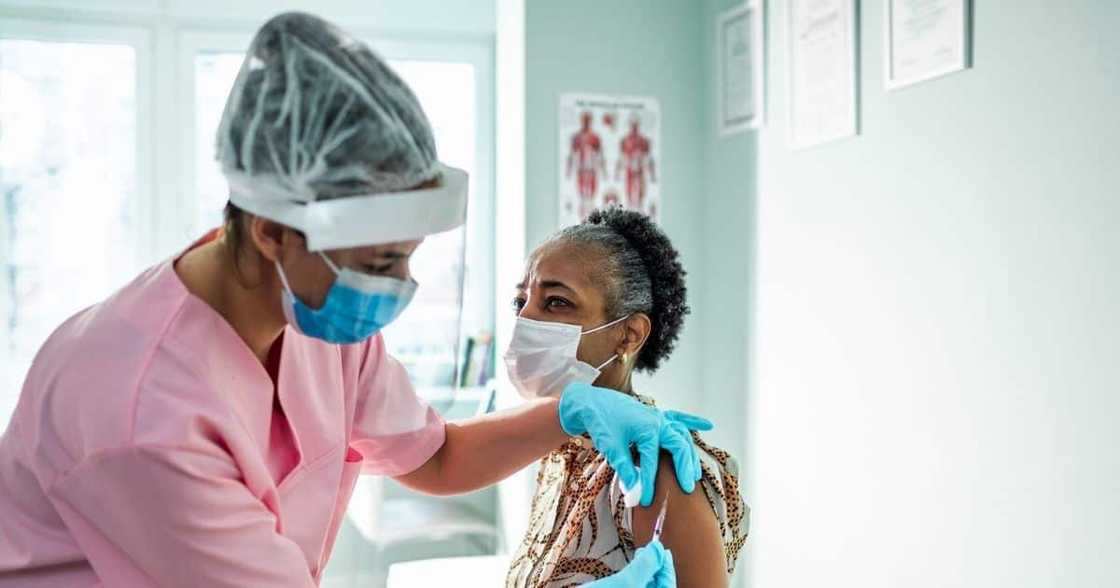 Covid-19, coronavirus, vaccine, vaccine mandate, Democratic Alliance, DA, government, policy Covid-19, coronavirus, vaccine, vaccine mandate, Democratic Alliance, DA, government, policy