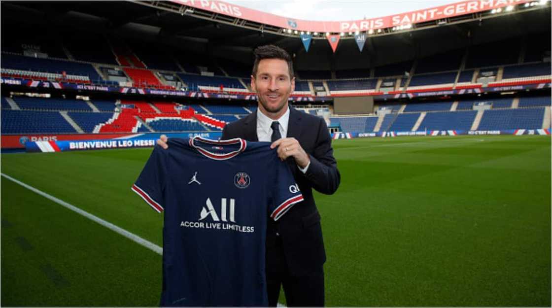 Barcelona, Lionel Messi, Leaked, Pictures, Argentine Paris Saint-Germain, PSG, Xavi, Paris, Parc des Princes, Ballon d'Or Barcelona, Lionel Messi, Leaked, Pictures, Argentine Paris Saint-Germain, PSG, Xavi, Paris, Parc des Princes, Ballon d'Or