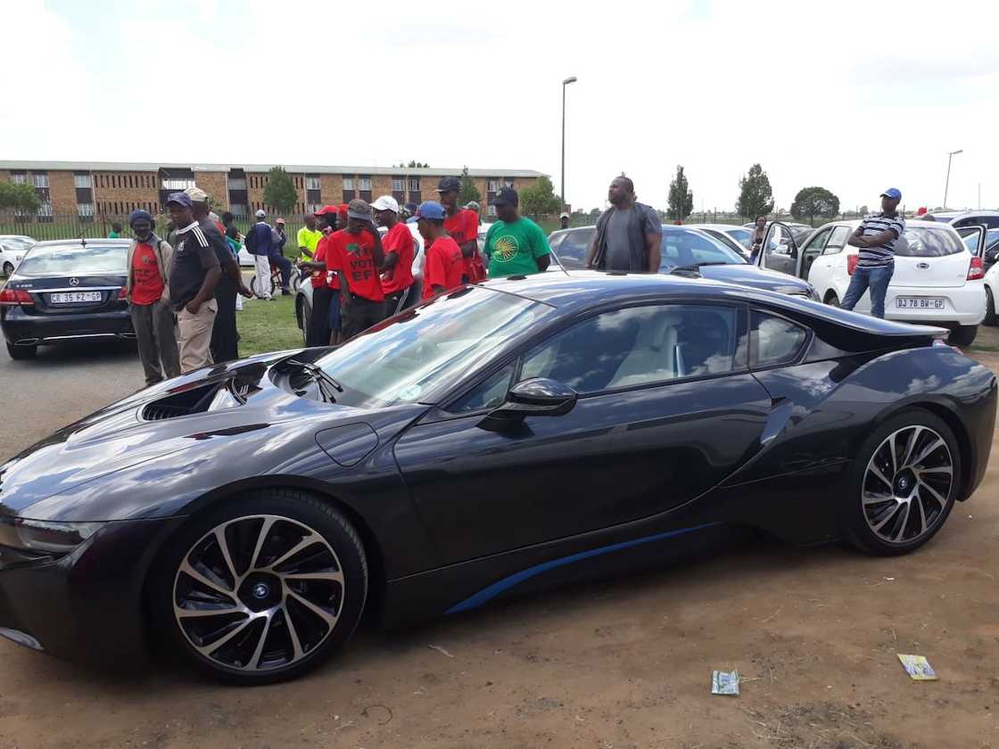 Pastor Mboro car