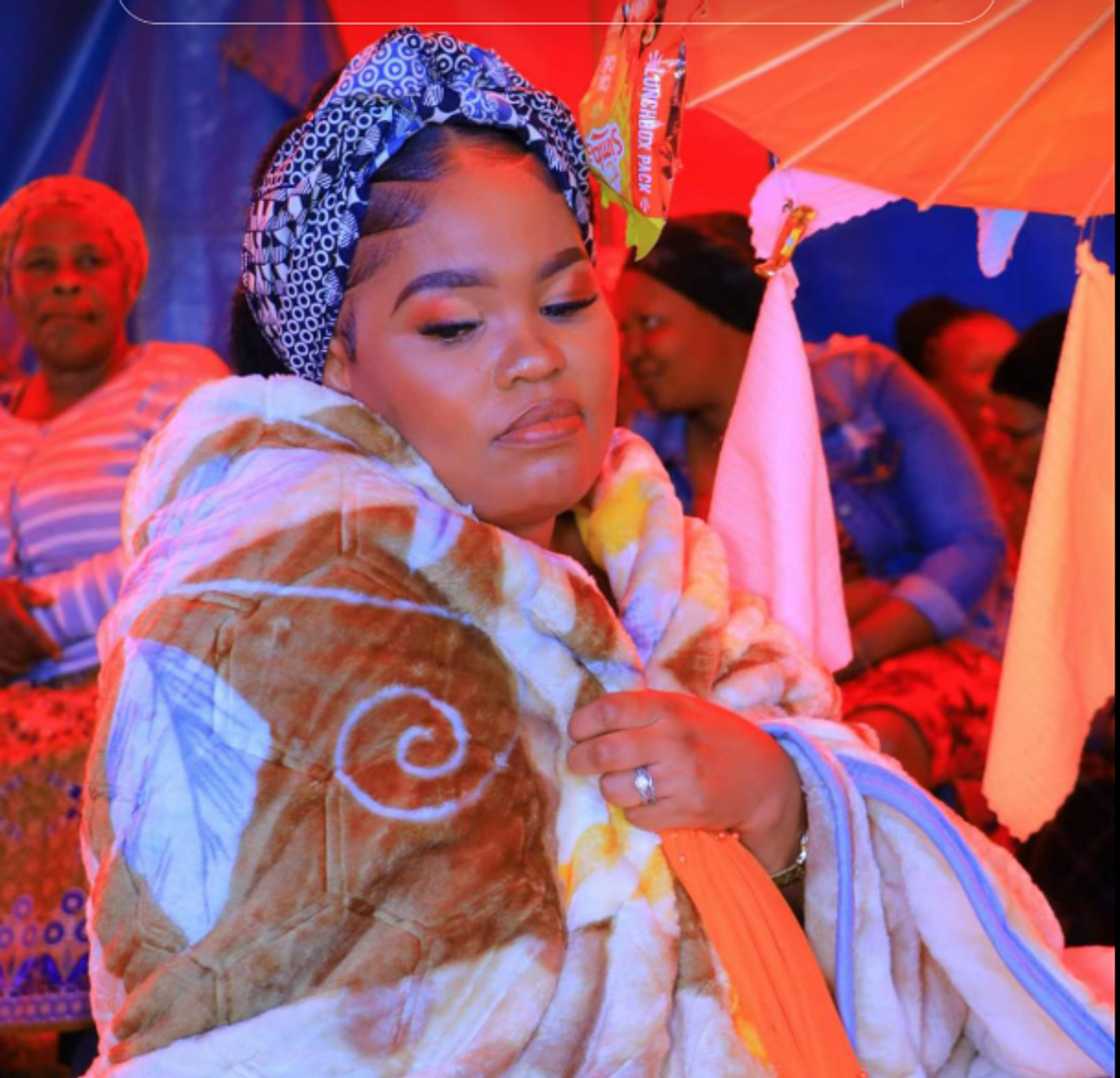 Social media users showed brotherly love, asking how much money he made at the gate Social media users showed brotherly love, asking how much money he made at the gate