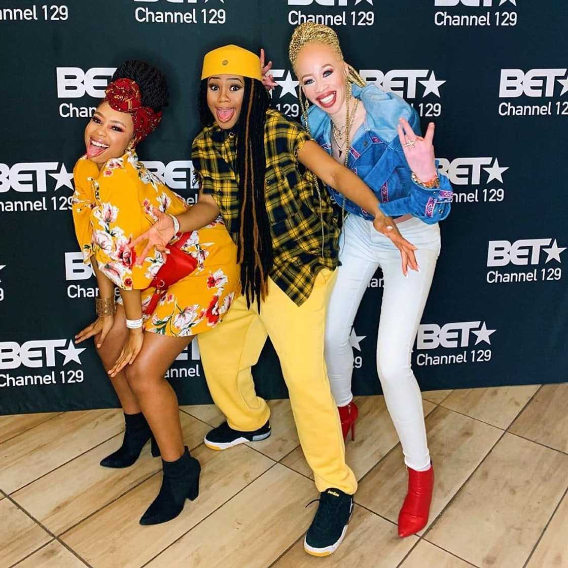 Modiselle sisters Modiselle sisters
