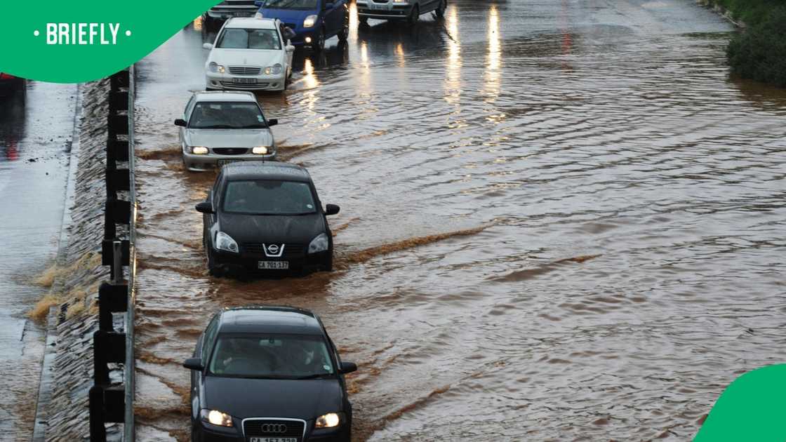 Cape Town experiences severe flooding Cape Town experiences severe flooding