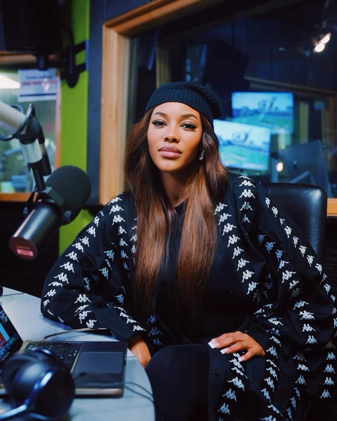 Lootlove banned Reason from saying her name