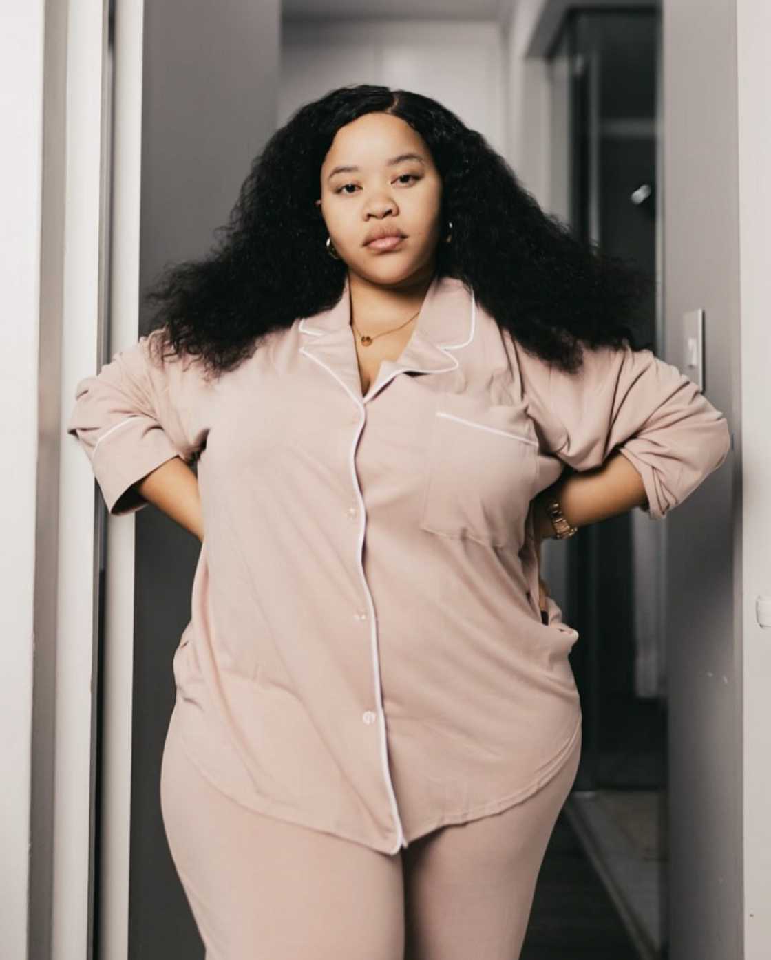 Mzansi criticised Tirelo Kale's relationship with Mpumelelo Mseleku
