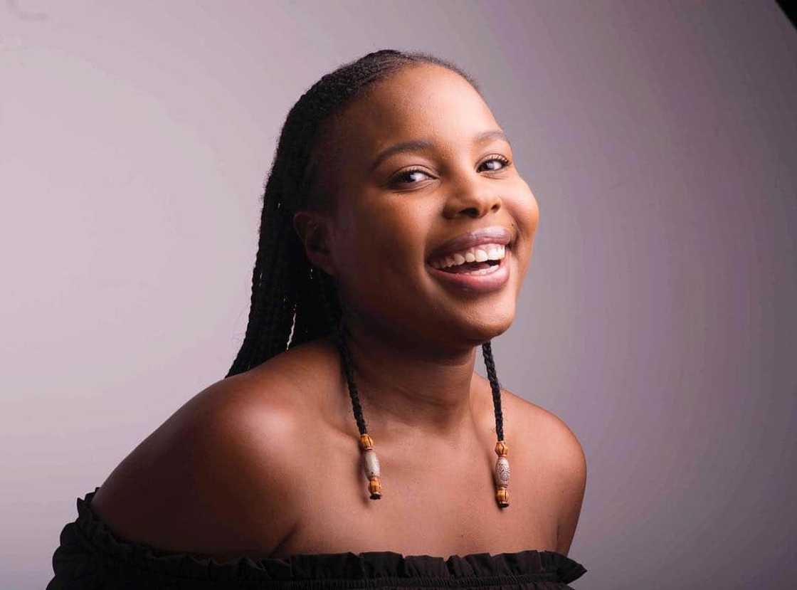 Mogau Motlhatswi biography: age, boyfriend, education, attack, Skeem Saam, pictures and Instagram Mogau Motlhatswi biography: age, boyfriend, education, attack, Skeem Saam, pictures and Instagram