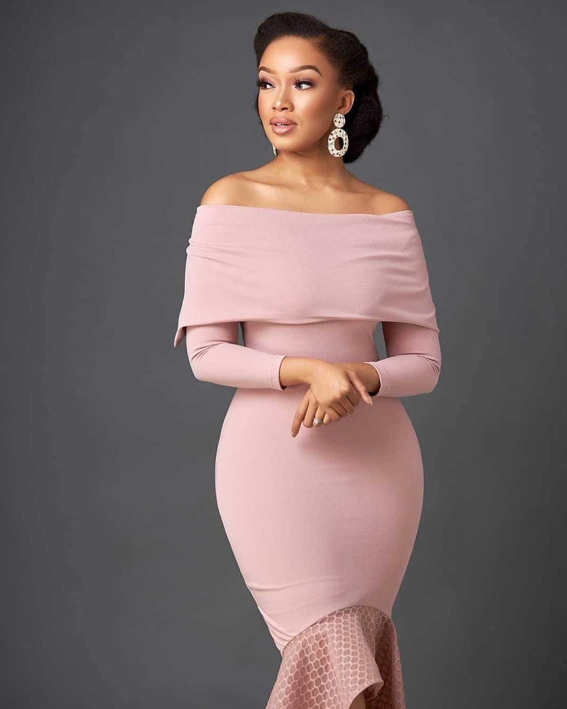 Dineo Moeketsi biography: age, husband, wedding pics, mother, before and after photos and Instagram Dineo Moeketsi biography: age, husband, wedding pics, mother, before and after photos and Instagram