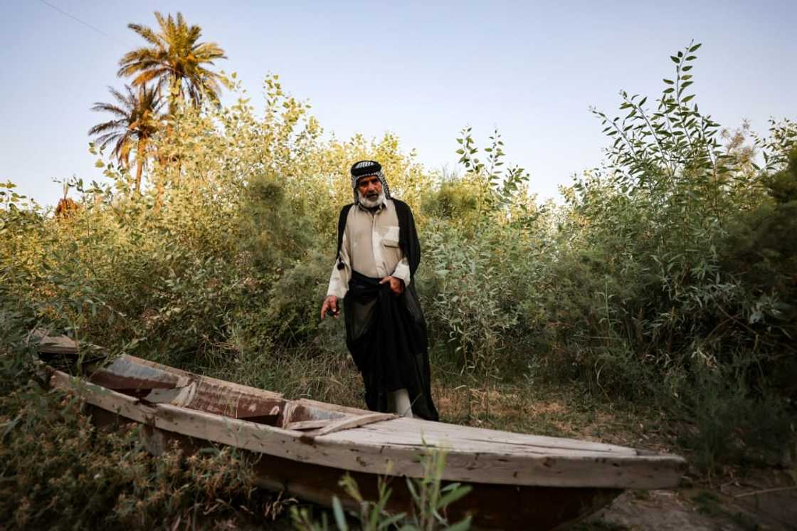 Declining rain and rising temperatures have brought water levels in the Tigris and Euphrates rivers to staggering lows Declining rain and rising temperatures have brought water levels in the Tigris and Euphrates rivers to staggering lows