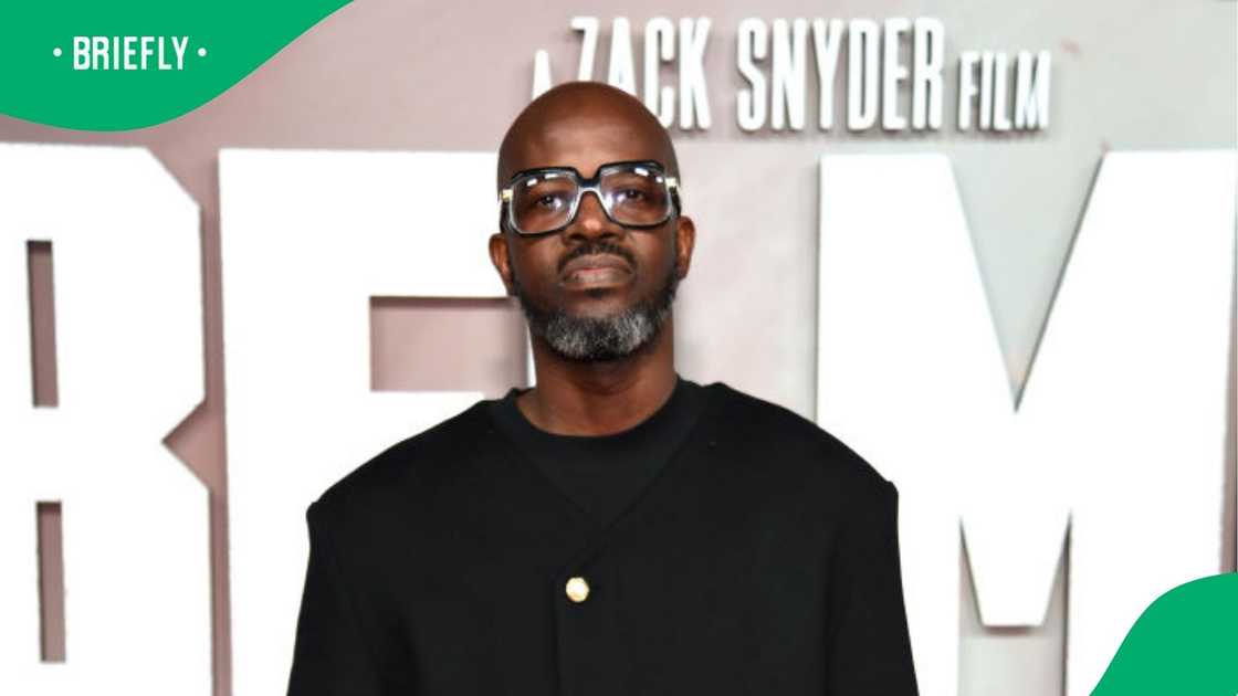 Black Coffee spotted driving Rolls Royce in video Black Coffee spotted driving Rolls Royce in video