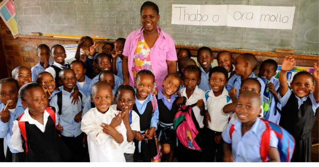 Teneo, Online school, Bryanston, Sandton, Education, Crisis, South Africa, Parents, Classroom, Covid 19, Pandemic, New normal, Department of Basic Education, Gentrification Teneo, Online school, Bryanston, Sandton, Education, Crisis, South Africa, Parents, Classroom, Covid 19, Pandemic, New normal, Department of Basic Education, Gentrification