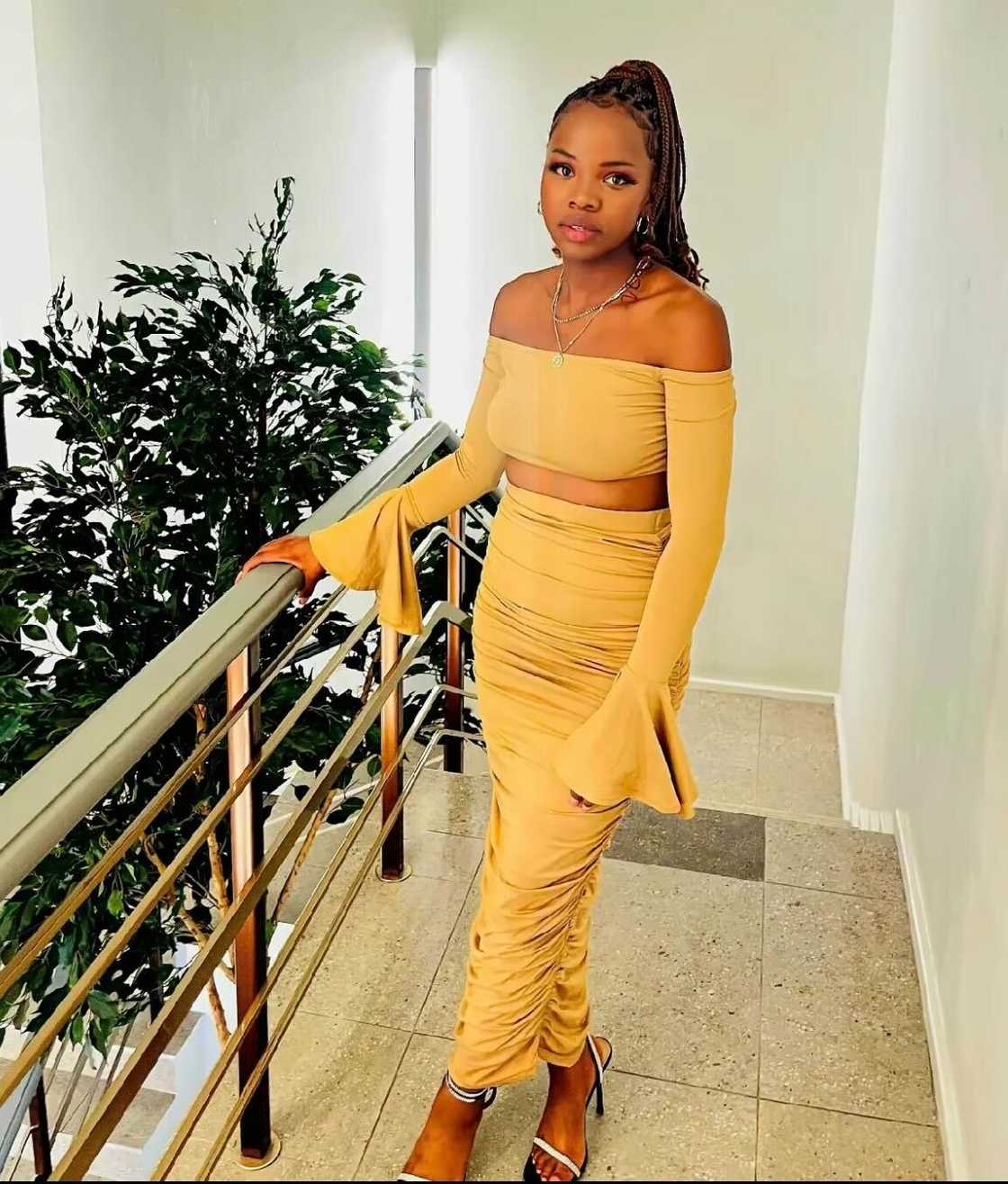 A 40-year-old lady flexed her youthful appearance in a TikTok video. A 40-year-old lady flexed her youthful appearance in a TikTok video.