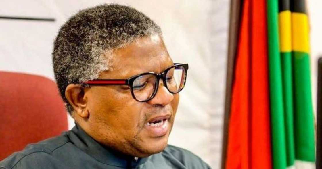 Fikile Mbalula Contradicts Mamabolo, Says There Are No Plans to Scrap E Tolls Fikile Mbalula Contradicts Mamabolo, Says There Are No Plans to Scrap E Tolls