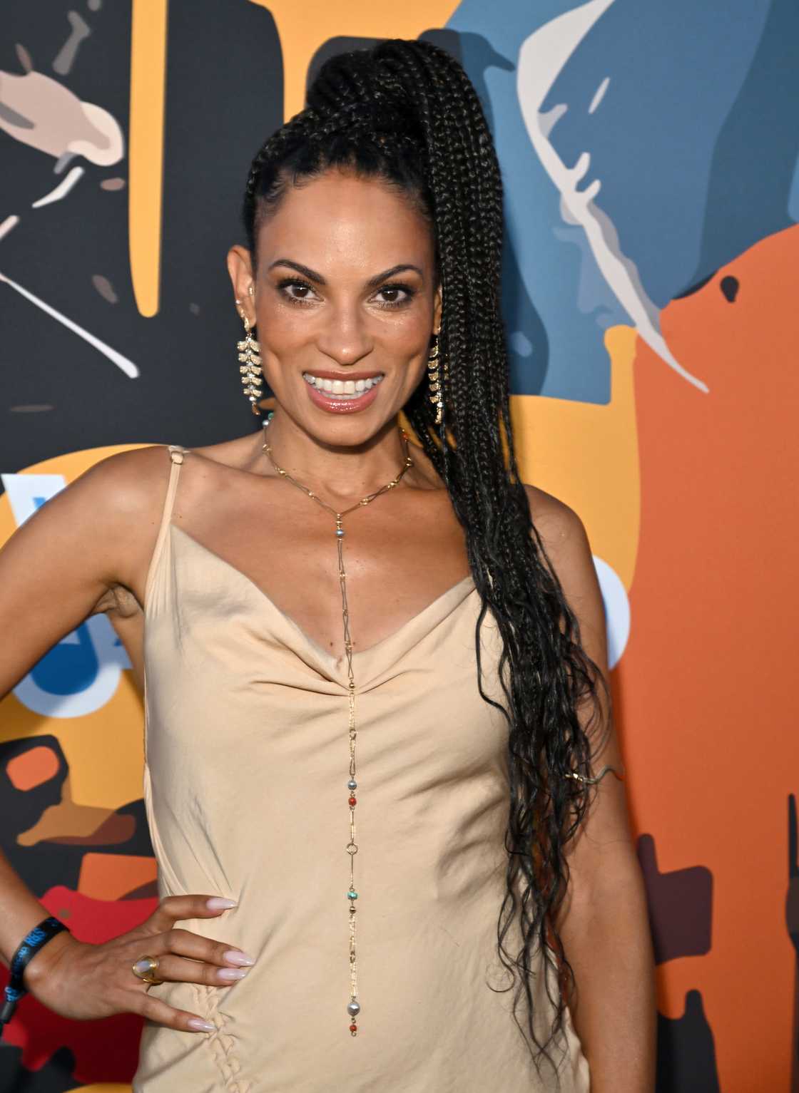 Goapele was partying in Soweto with DJ Maphorisa