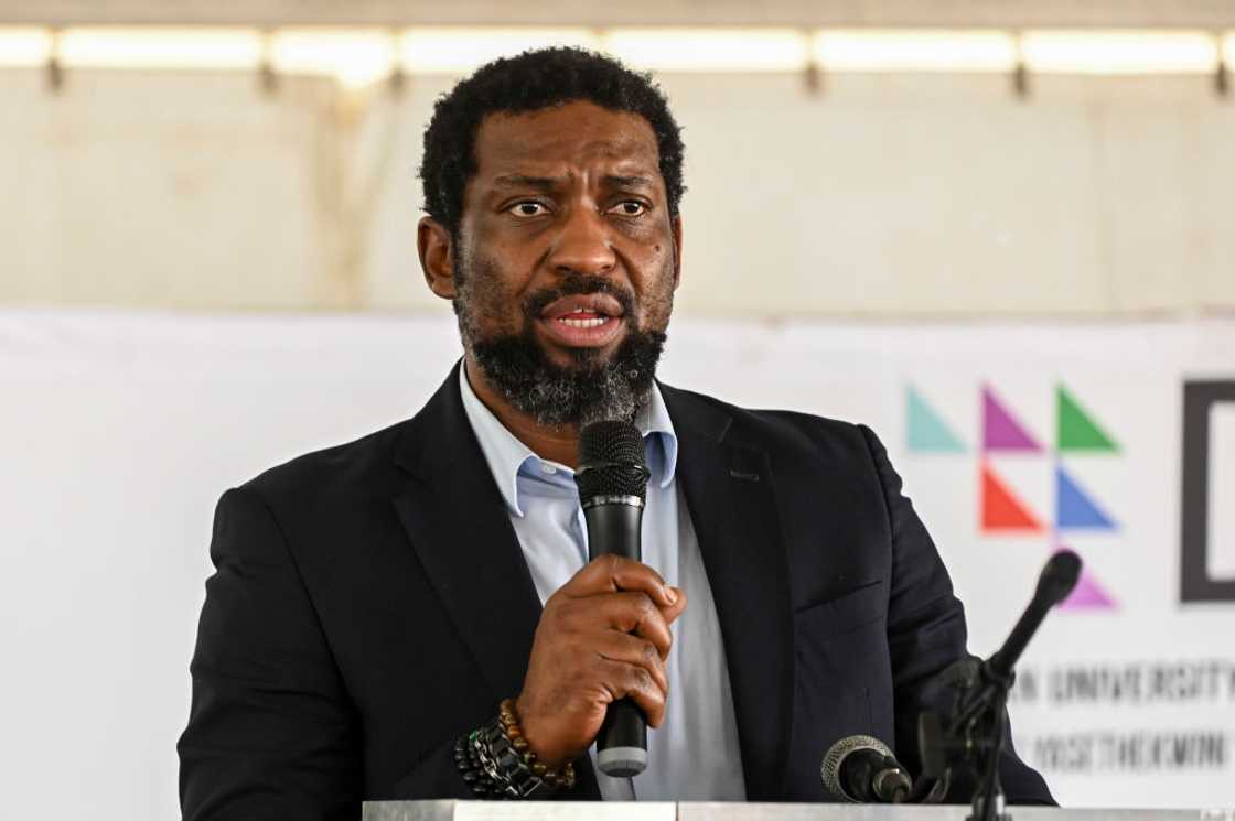Buti Manamela is the new Higher Education Minister