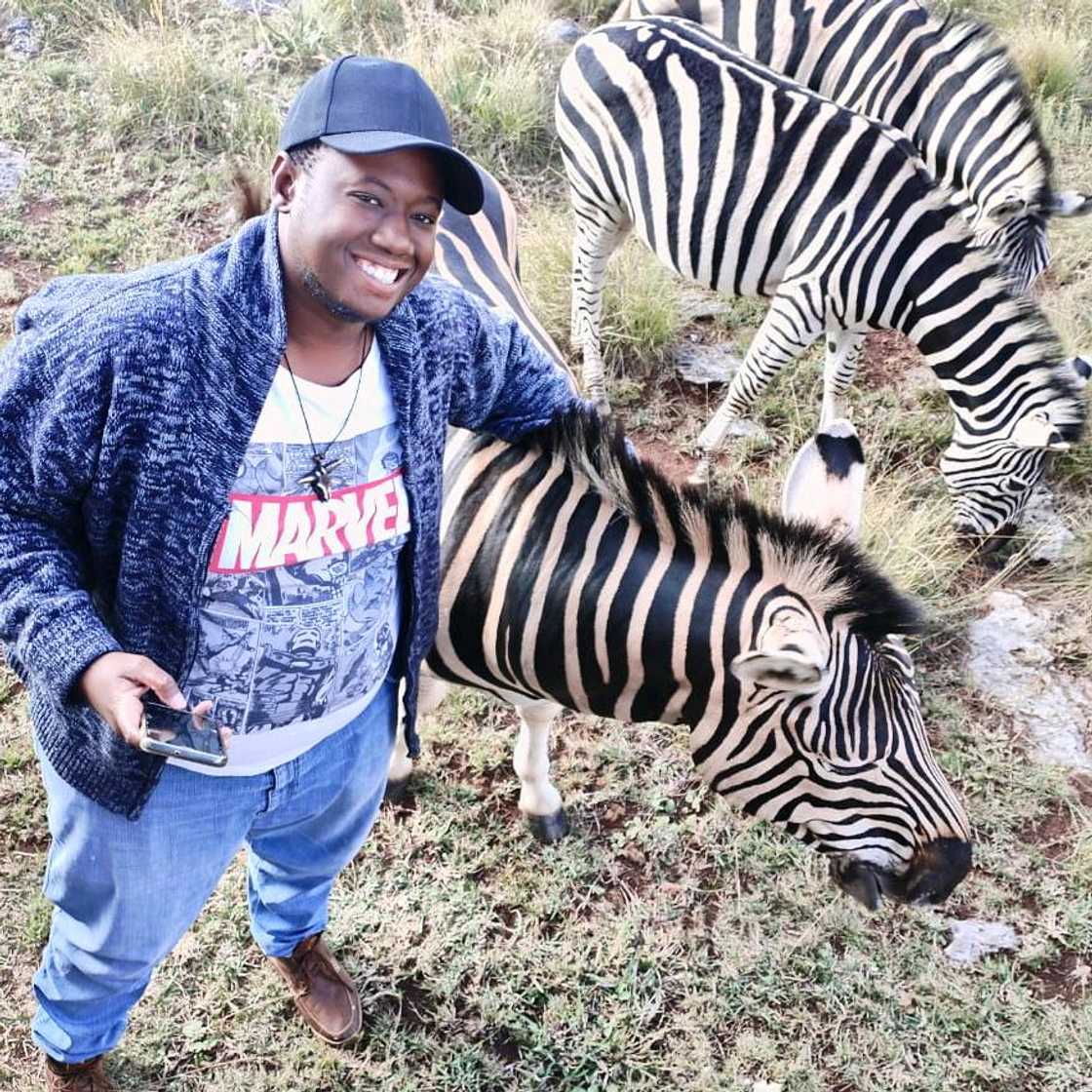 Single social media users wished for love in 2025 after seeing a couple playing with water Single social media users wished for love in 2025 after seeing a couple playing with water