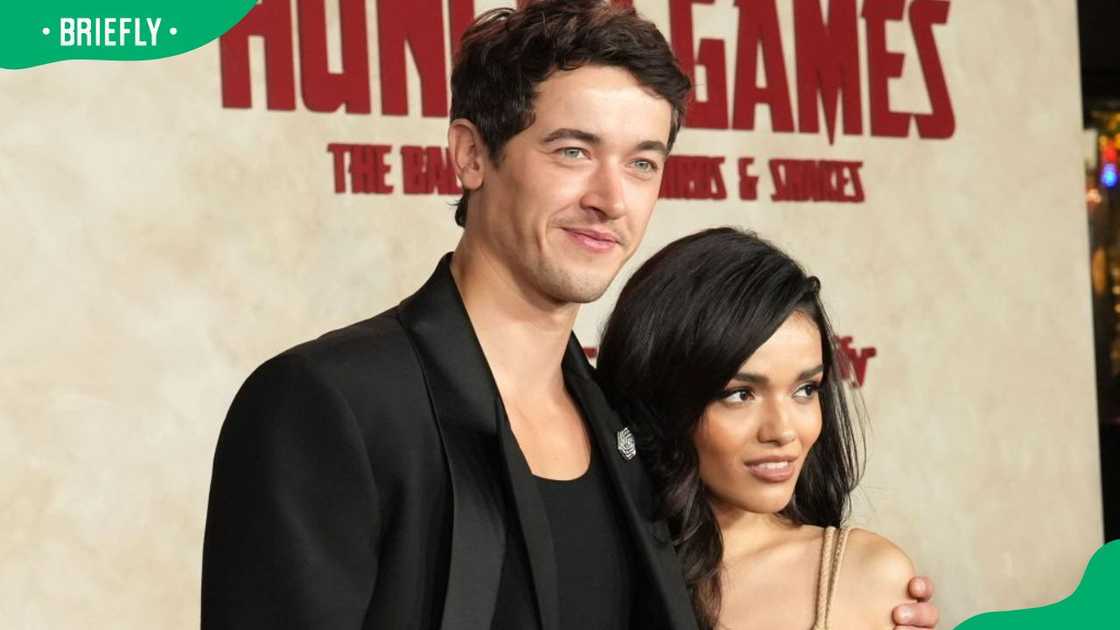 Rachel Zegler and Tom Blyth at The Hunger Games: The Ballad Of Songbirds & Snakes Los Angeles Premiere at TCL Chinese Theatre in 2023 Rachel Zegler and Tom Blyth at The Hunger Games: The Ballad Of Songbirds & Snakes Los Angeles Premiere at TCL Chinese Theatre in 2023