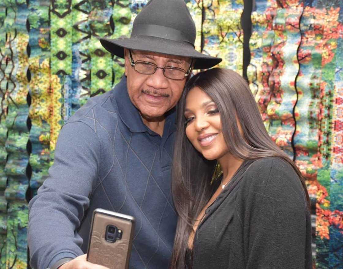 Toni Braxton father