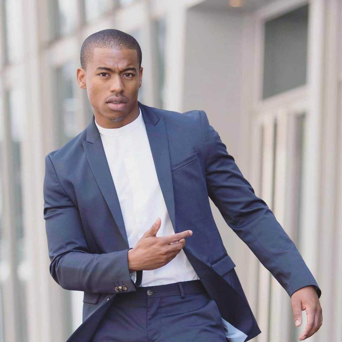 Jesse Suntele Jesse Suntele