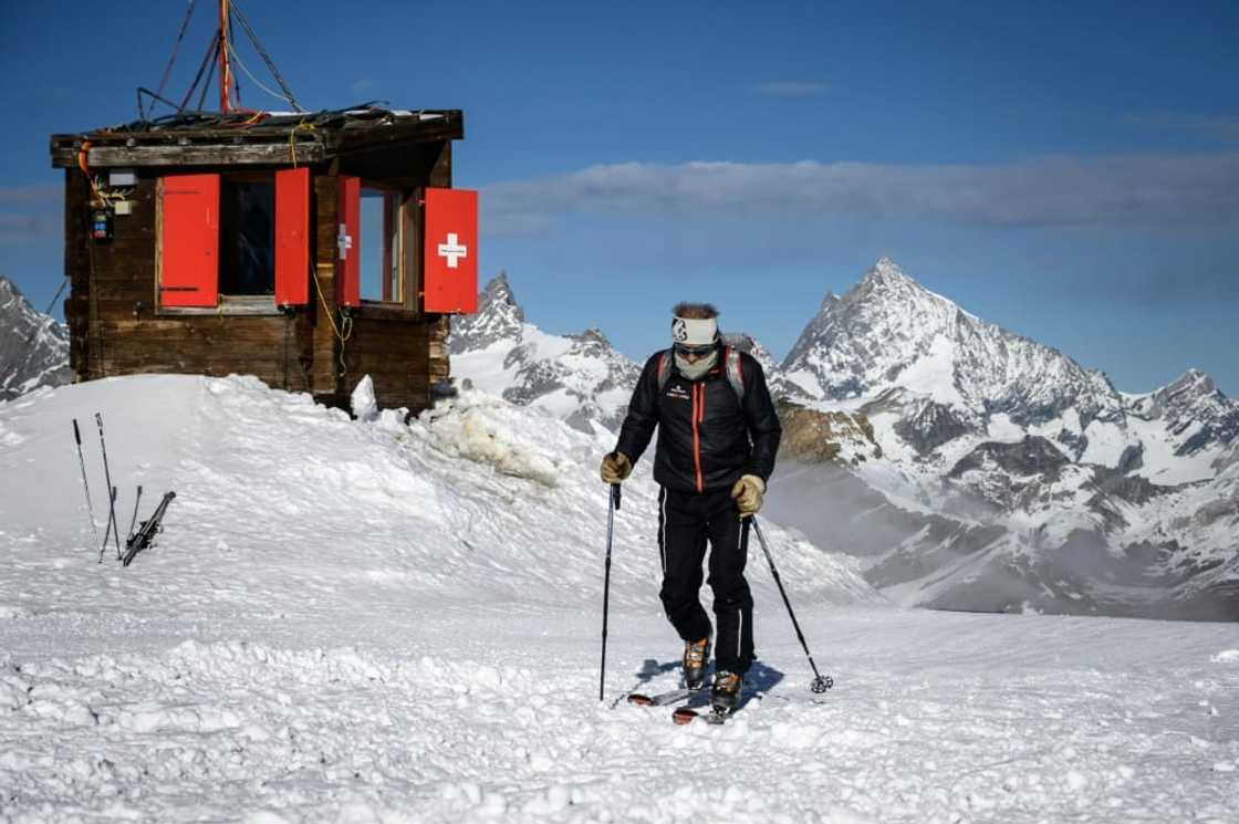 The Theodul Glacier lost almost a quarter of its mass between 1973 and 2010 The Theodul Glacier lost almost a quarter of its mass between 1973 and 2010