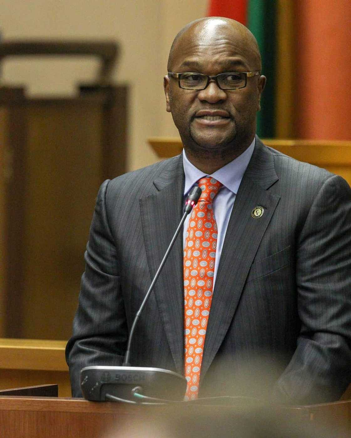 Nathi Mthethwa Nathi Mthethwa