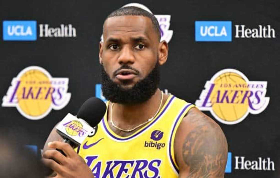 Who is LeBron's biological father? Who is LeBron's biological father?