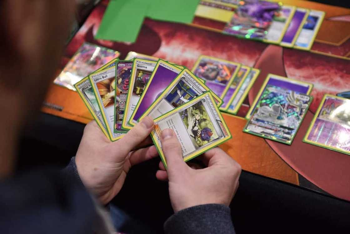 How to spot fake TCG sets How to spot fake TCG sets