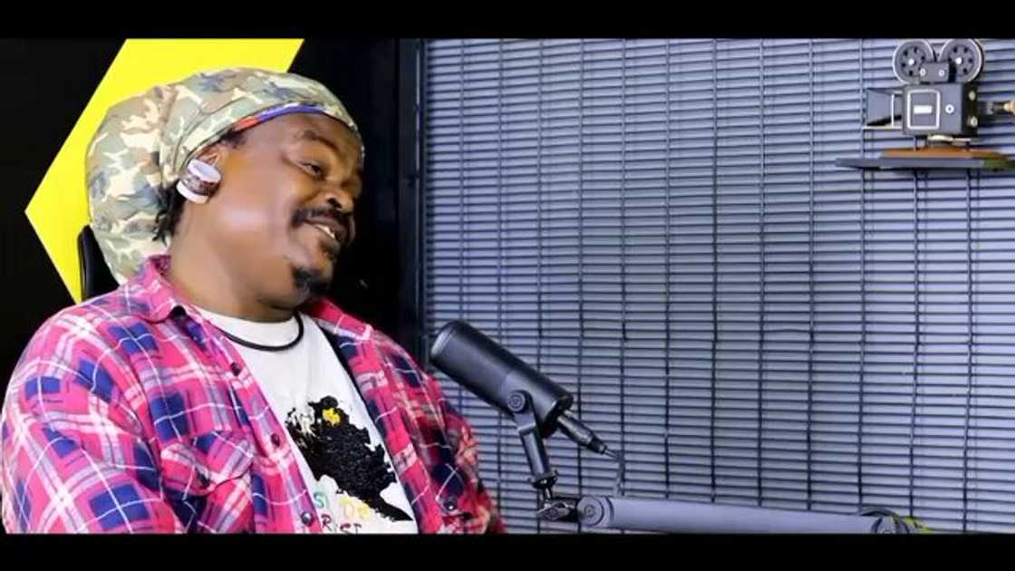 Rasta The Artist's Dolly Parton potrait divides Mzansi Rasta The Artist's Dolly Parton potrait divides Mzansi