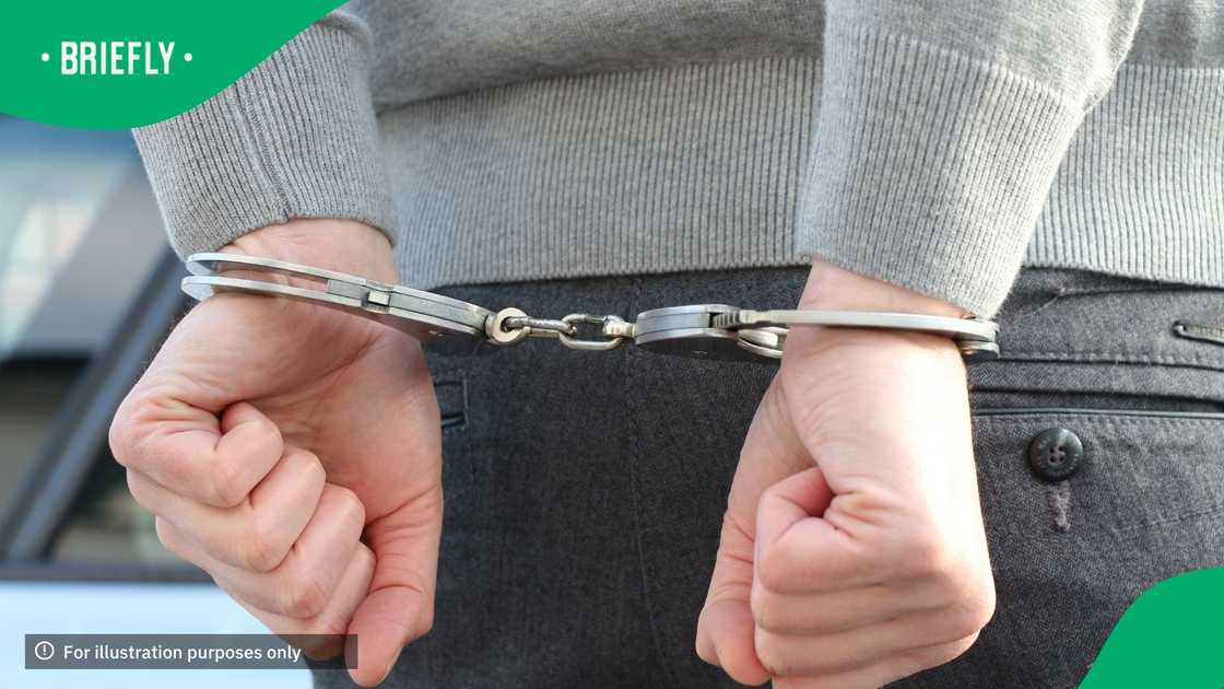 A 25 year-old man was arrested for the Delft murders A 25 year-old man was arrested for the Delft murders