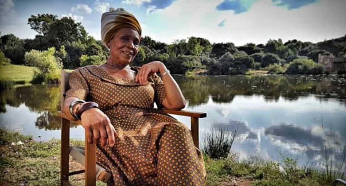 tshidi phakade tshidi phakade