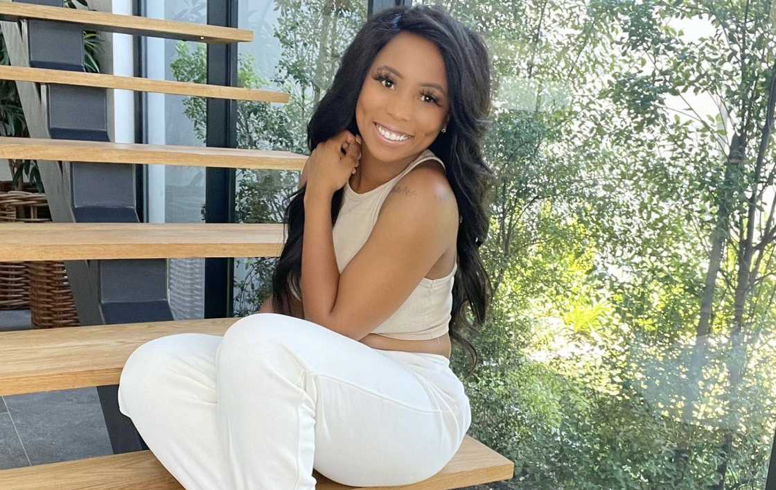 Denise Zimba flaunted her stunning figure Denise Zimba flaunted her stunning figure