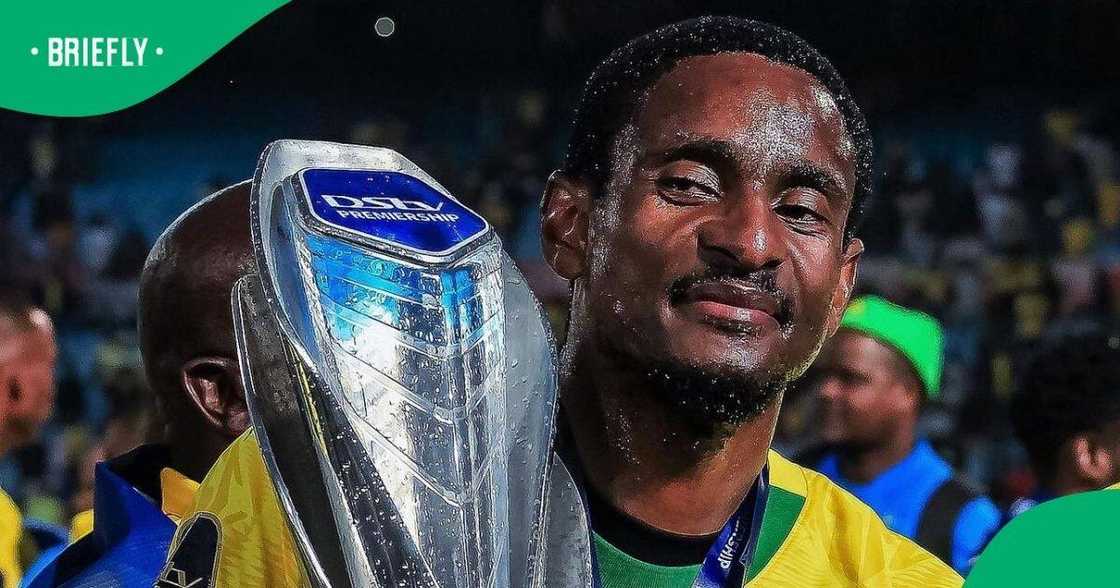 Rhulani Mokwena said goodbye to Sundowns Rhulani Mokwena said goodbye to Sundowns