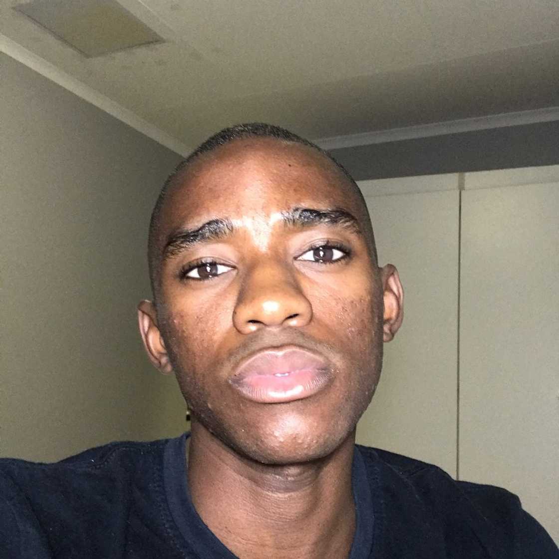 Others said they could only hear Afrikaans when he spoke it, and advised him to make more videos Others said they could only hear Afrikaans when he spoke it, and advised him to make more videos