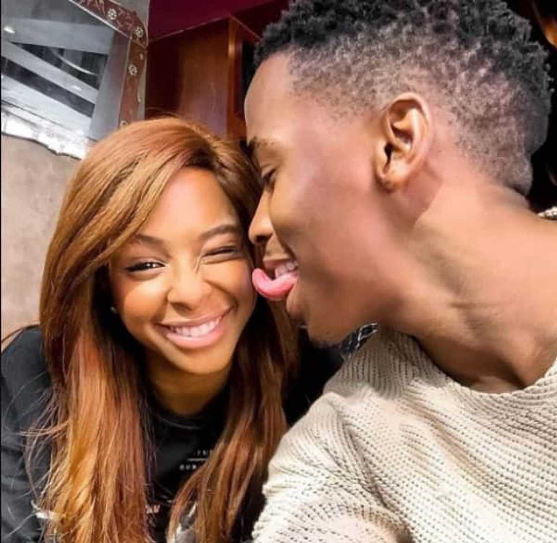 Anele Papu Anele Papu