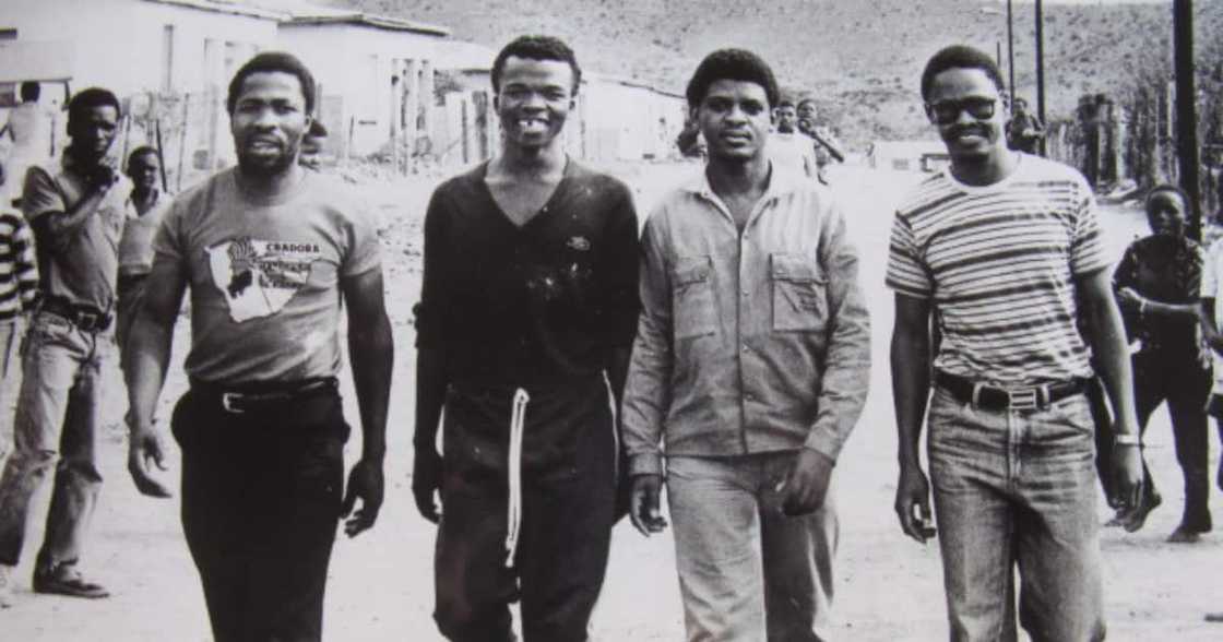 Matthew Goniwe (R), Fort Calata (second from right) were killed by state security forces in 1985. Matthew Goniwe (R), Fort Calata (second from right) were killed by state security forces in 1985.