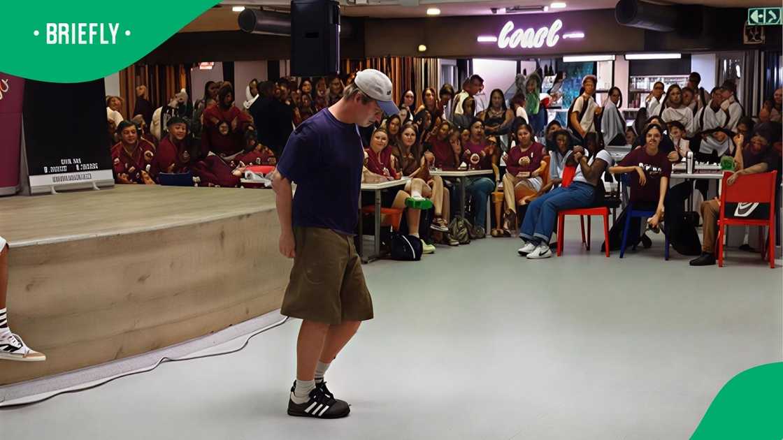 Stellenbosch student does Amapiano dance challenge Stellenbosch student does Amapiano dance challenge