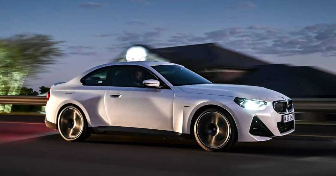 10 cool pics of the newly launched BMW 2 Series Coupe that is now available in Mzansi 10 cool pics of the newly launched BMW 2 Series Coupe that is now available in Mzansi