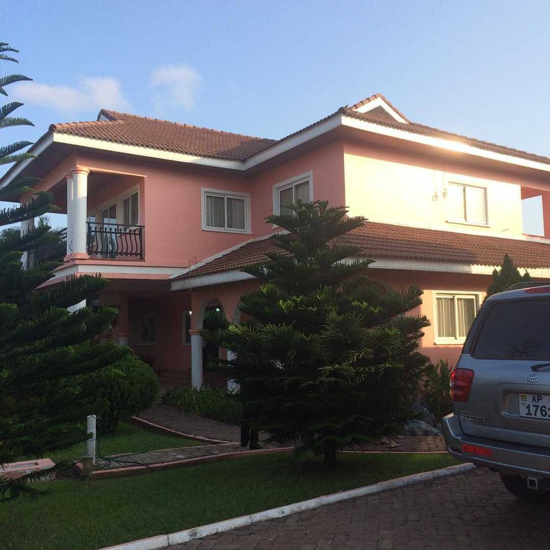 Expensive neighborhoods in Africa Expensive neighborhoods in Africa