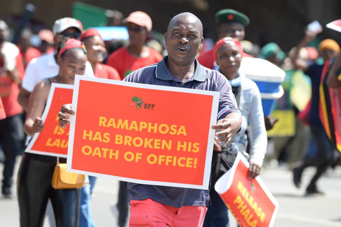 South African political parties at the office of the Public Protector South African political parties at the office of the Public Protector